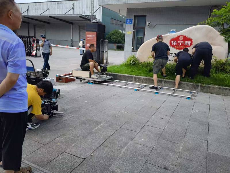 丁青县广告片拍摄公司核心优势：全流程服务，让品牌广告片省心更出彩